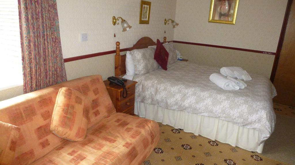 Whitehall Guest House كولوين باي المظهر الخارجي الصورة