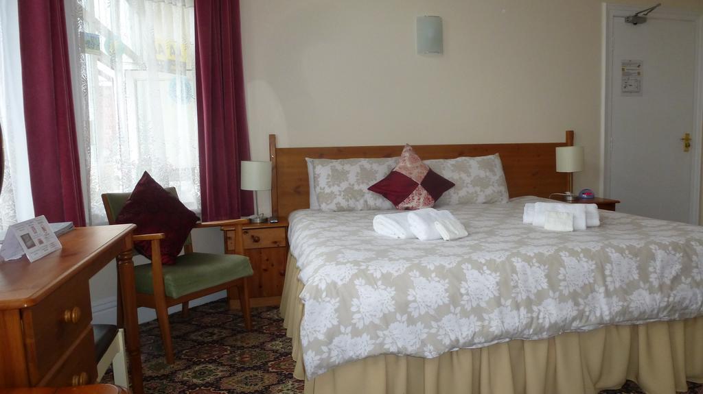 Whitehall Guest House كولوين باي المظهر الخارجي الصورة