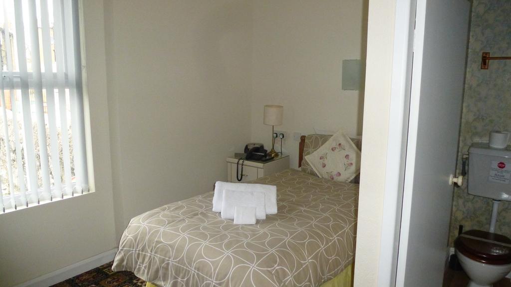 Whitehall Guest House كولوين باي المظهر الخارجي الصورة